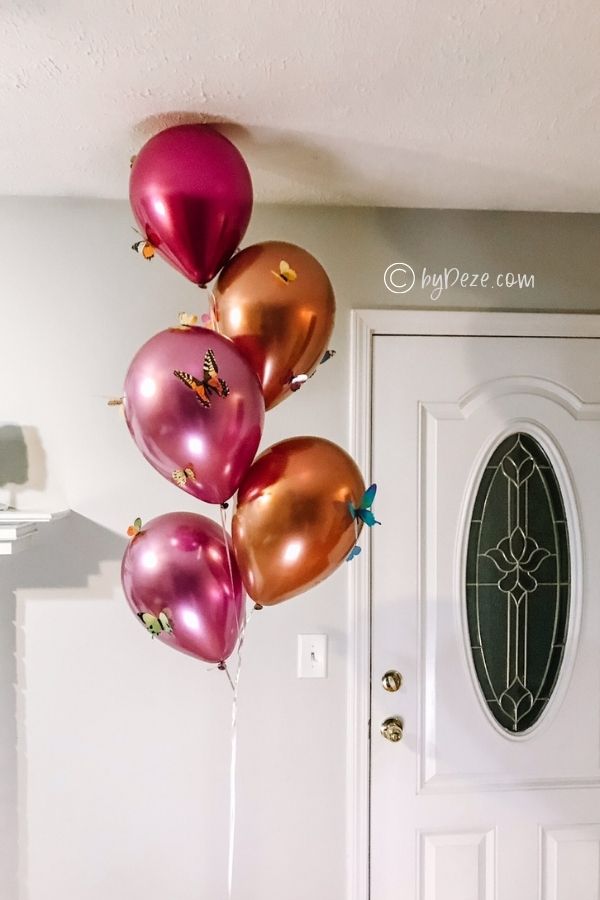 bundle of butterfly balloons