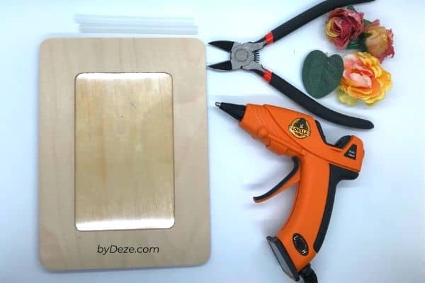 photo frame and faux flowers for the floral photo frame